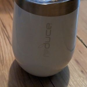 12 oz Wine Tumbler Reduce - White with Lid